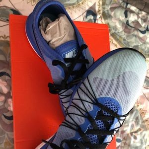 Brand new in box Nike Dual Fusion TR Hit fades